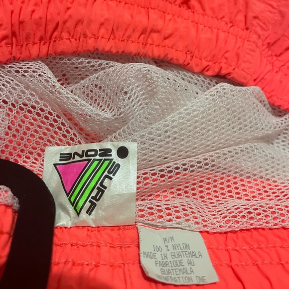 Vintage surf shorts - Picture 2 of 7